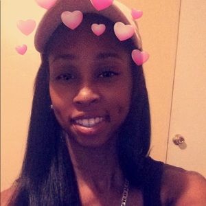 Meet your Posher, Janet