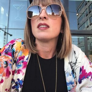 Meet your Posher, Niki