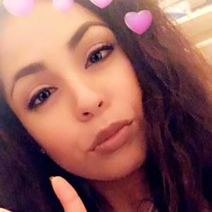 Meet your Posher, Aracely