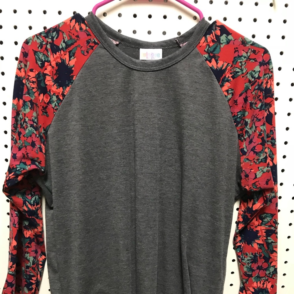 Lularoe randy top
