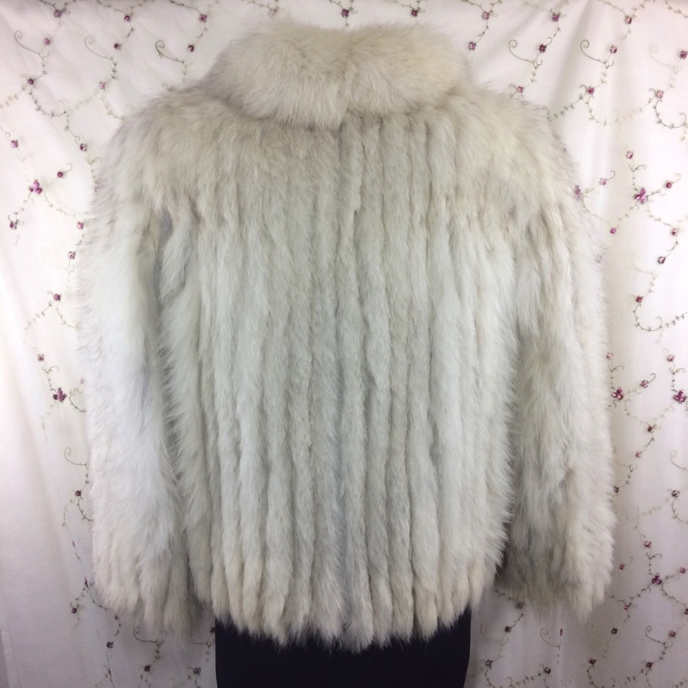 Saga Finland Authentic Quality Silver White Fox Fur Winter Collared Coat Jacket - Picture 2 of 3