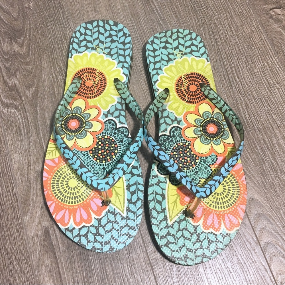 Vera Bradley Flip Flops