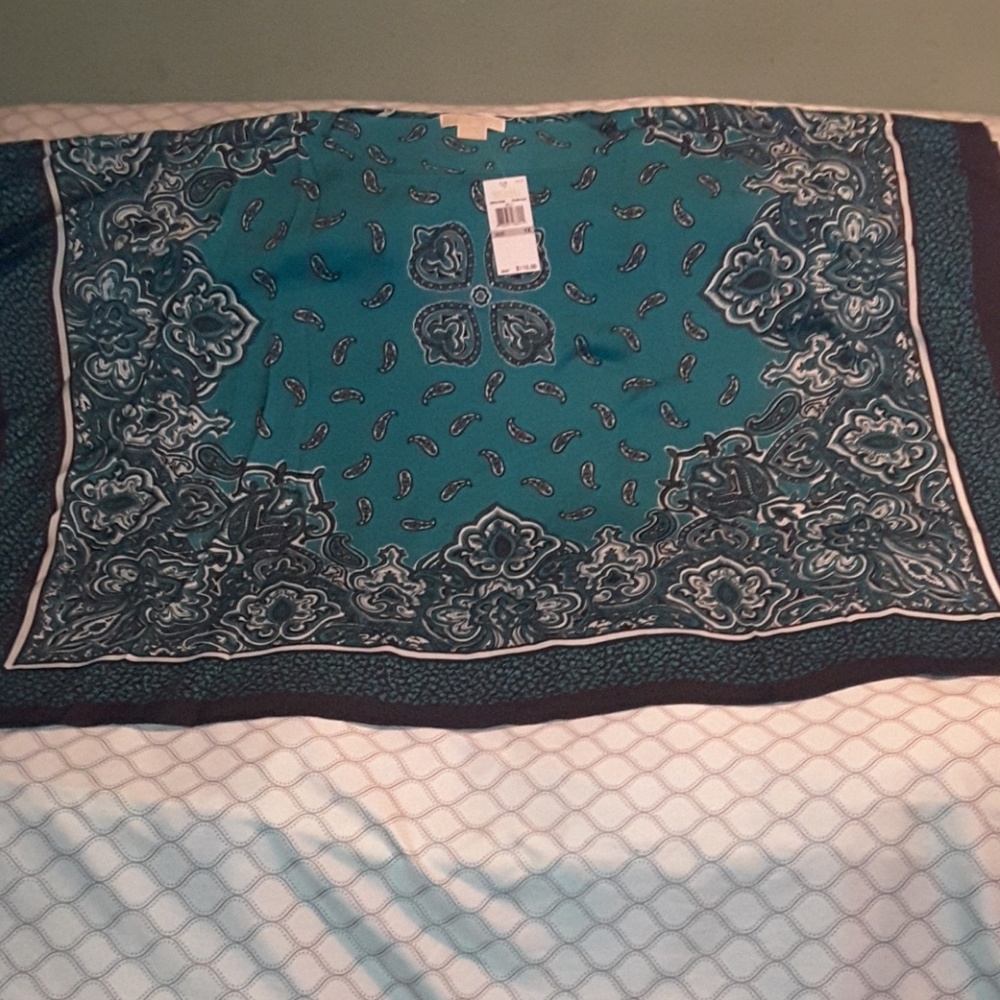 🌹HOST PICK X2🌹 Michael Kors flutter shirt 1X