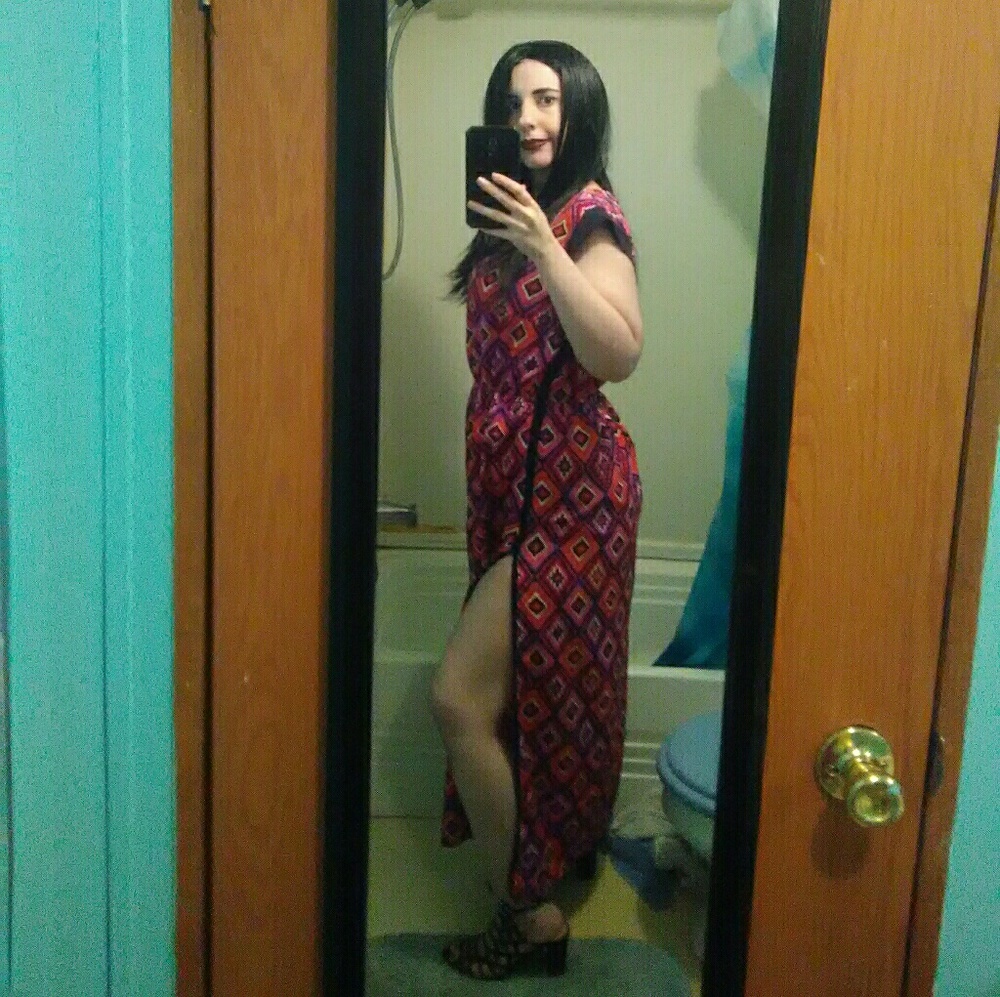 Meet your Posher, Mae