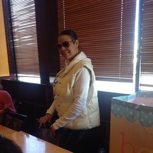 Meet your Posher, Irena