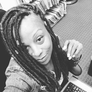 Meet your Posher, Elaina