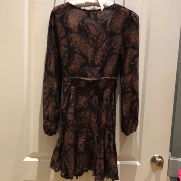Gorgeous Urban Outfitters wrap dress! - Picture 6 of 8