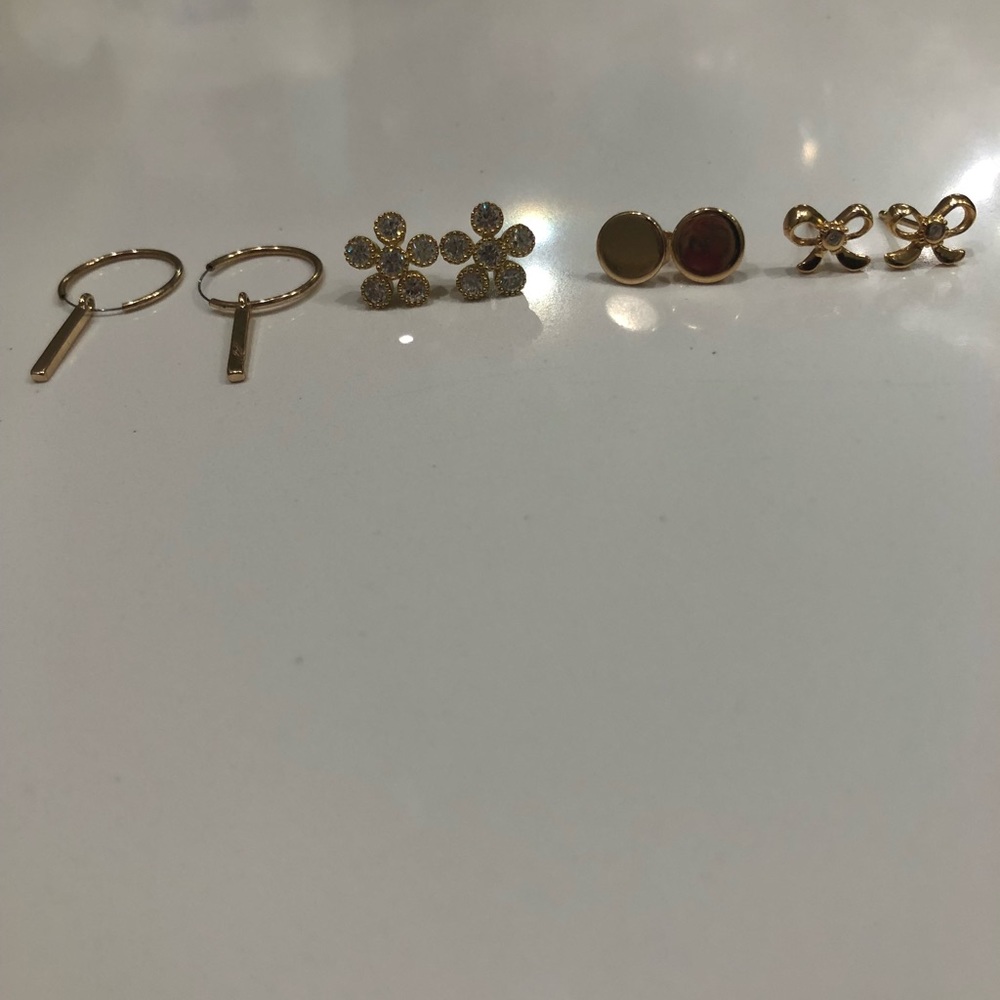 Gold earring bundle