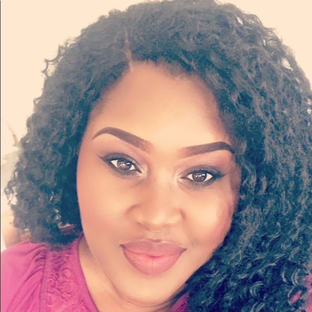 Meet your Posher, Gabrielle