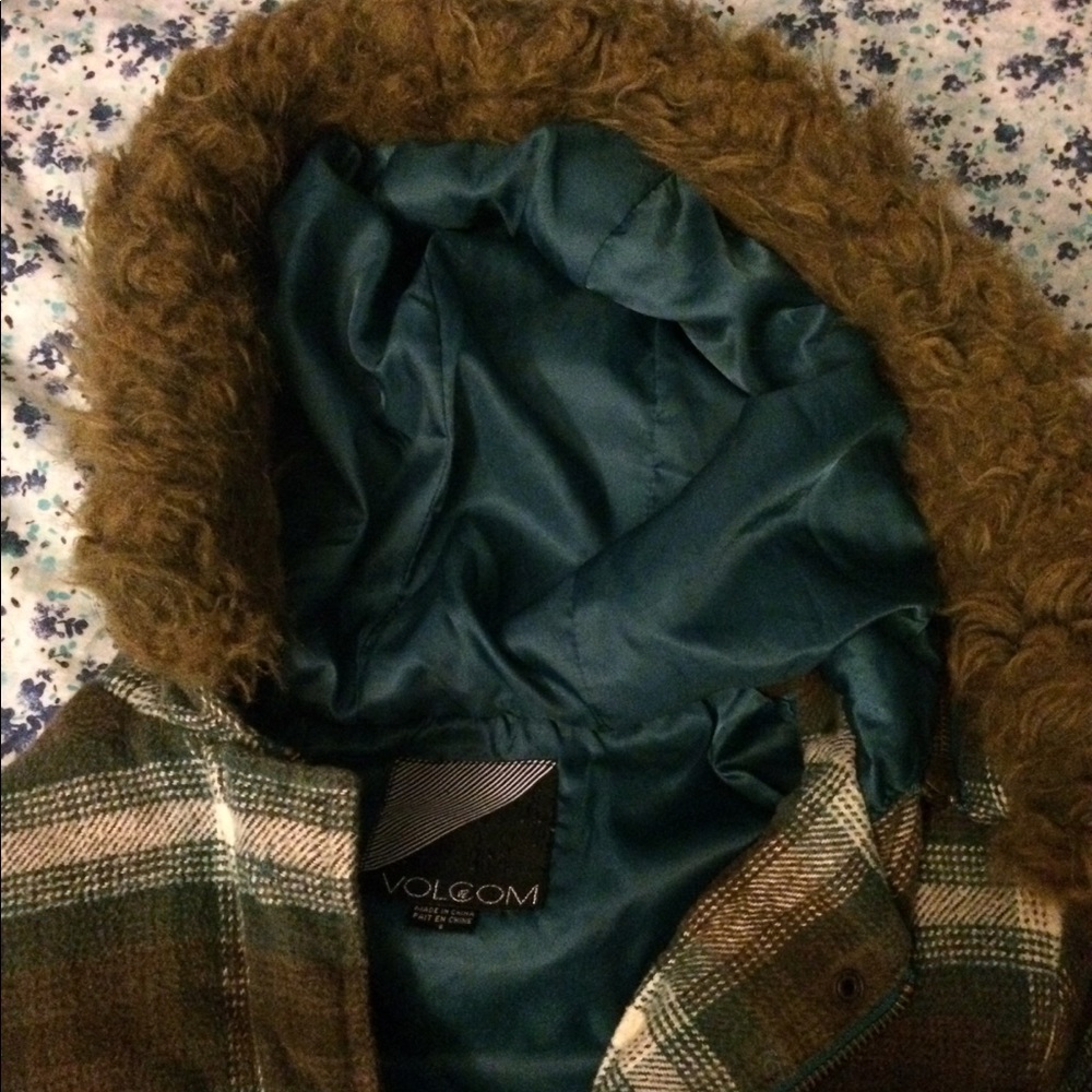 Volcom jacket - Picture 3 of 4