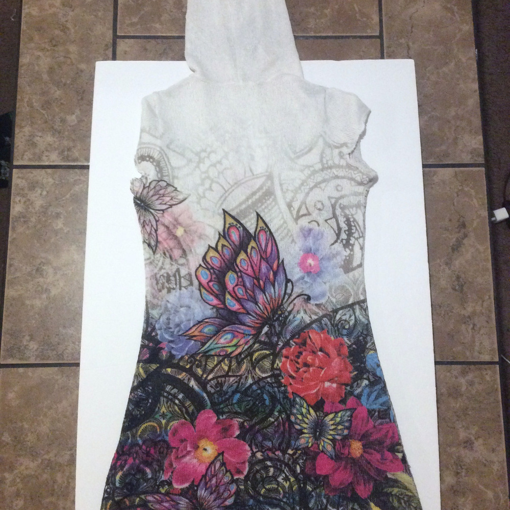 Top - Picture 3 of 5