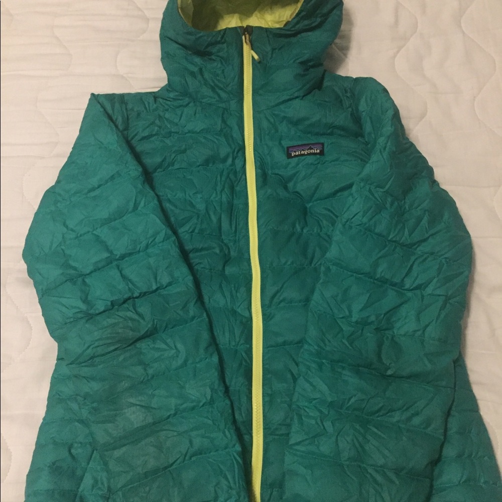 Patagonia Women's Down Sweater Hoody - SMALL