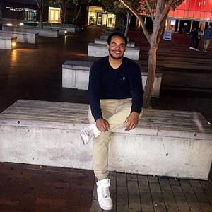 Meet your Posher, Raúl