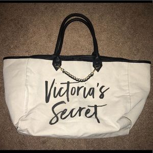 Victoria’s Secret tote