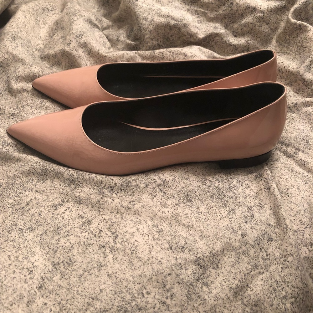 Saint Laurent Light Pink Pointy-Toed Ballet Flats - Picture 2 of 4