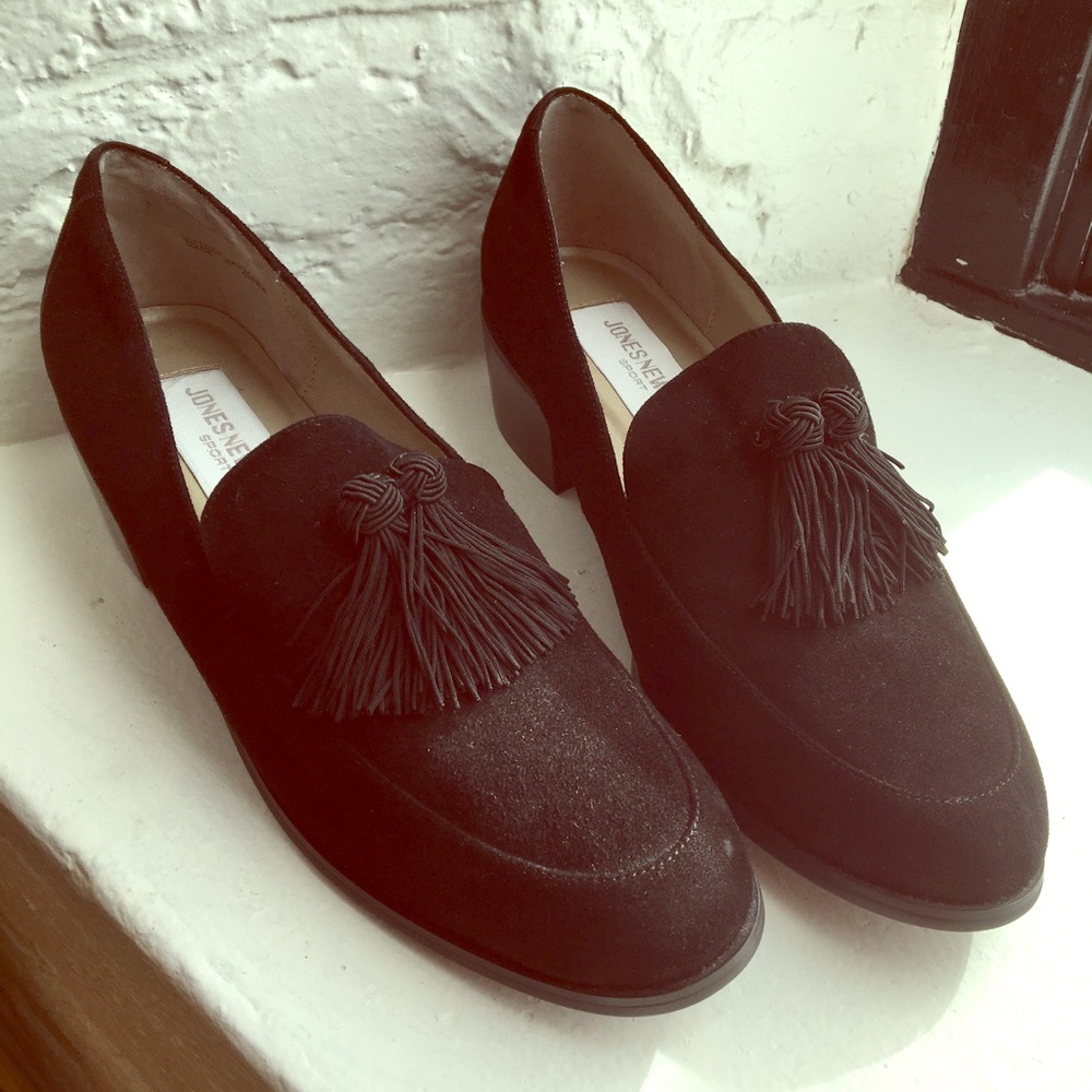 Jones New York Suede Double Tassel Loafers - Sz 10