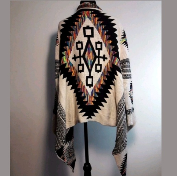 Northern Angel Women's L Aztec Cardigan Sweater - Picture 2 of 7