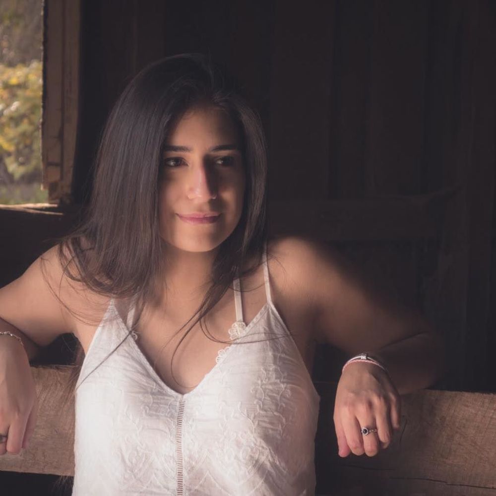 Meet your Posher, Stephaine