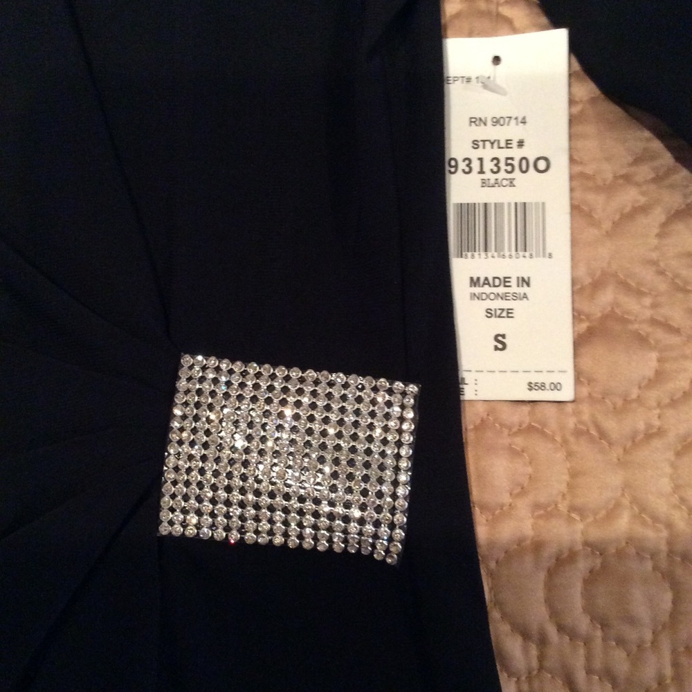 Dressy top.   NWT