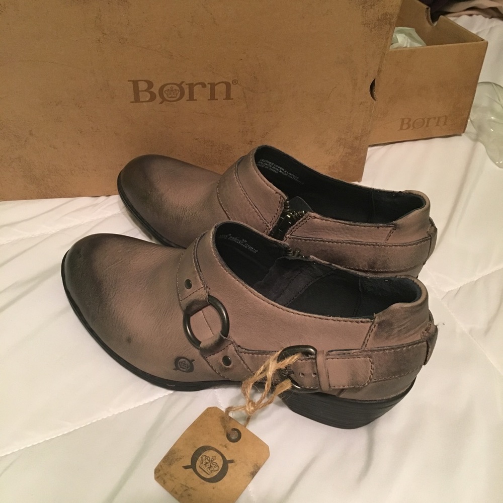 Born Shoe/Boots