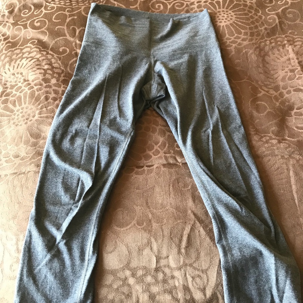 Lululemon Crops!
