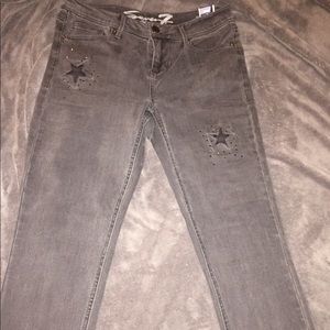 NWT Seven7 Stretchy Jeans