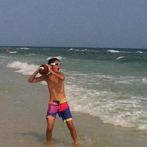 Meet your Posher, Logan