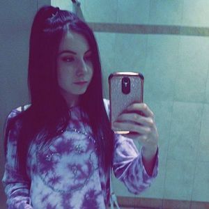 Meet your Posher, Michaela