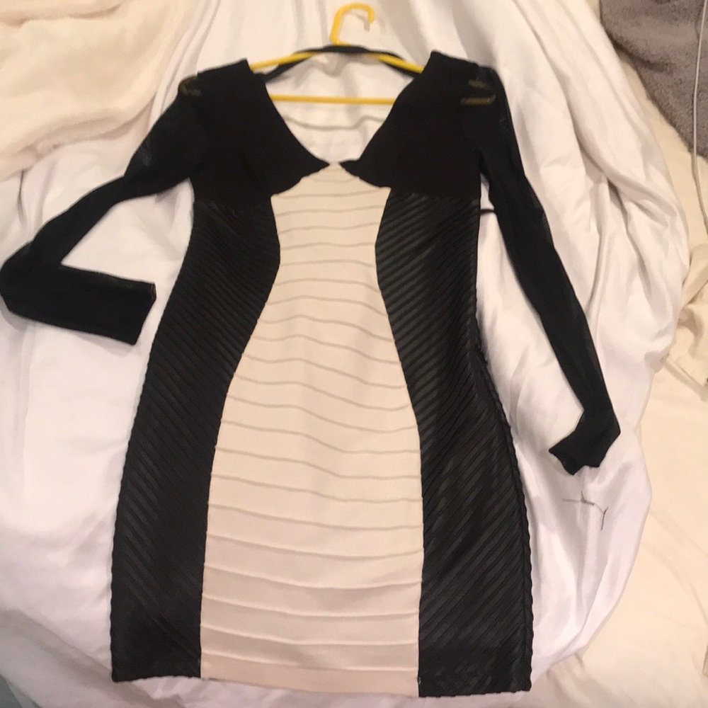 Bebe black and white mini