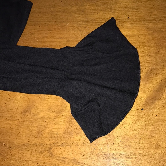 🎉HP🎉Last 1 New choker bell sleeve plus size top - Picture 6 of 7