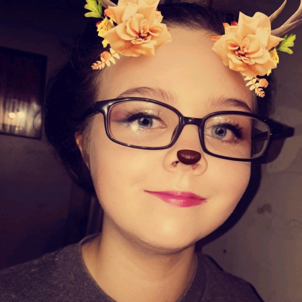 Meet your Posher, Hailey