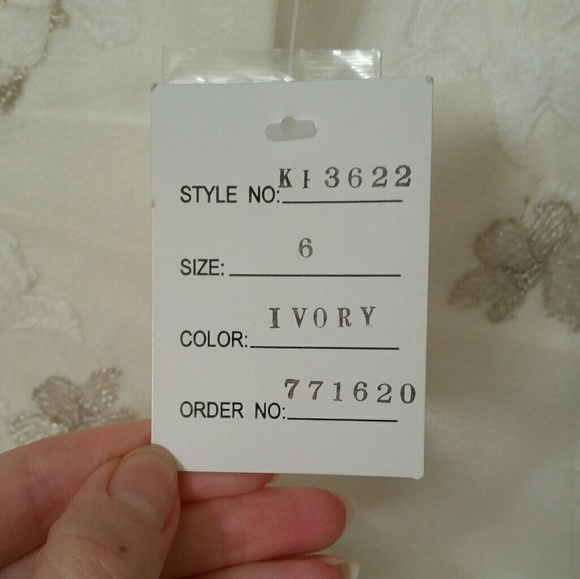 Galina Strapless Organza Trumpet Size 6 KP3622 nwt - Picture 8 of 8