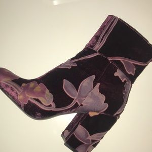 Floral boots