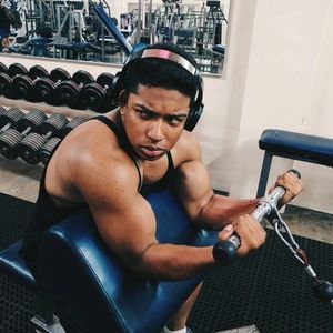 Meet your Posher, Nicholas