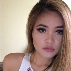 Meet your Posher, Thuong