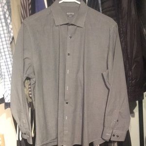 Used / Kenneth Cole casual or dressed button shirt