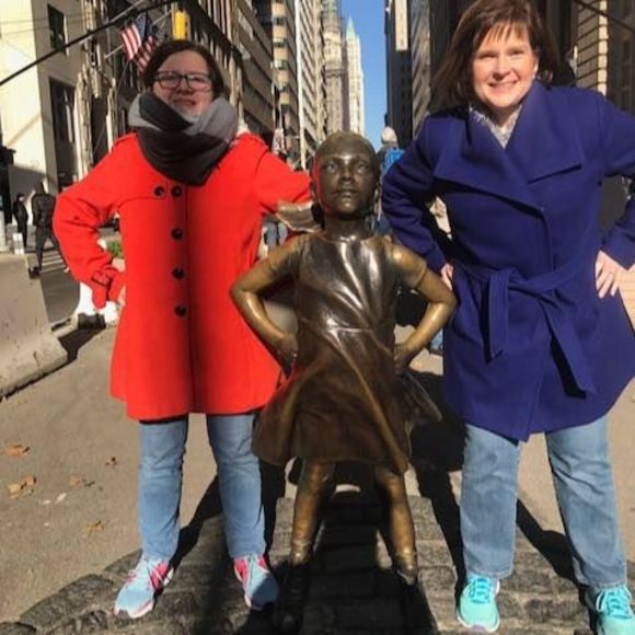 Meet your Posher, Jennifer - Picture 1 of 1