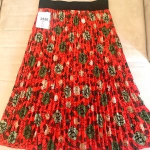 Small LuLaRoe Jill skirt, New