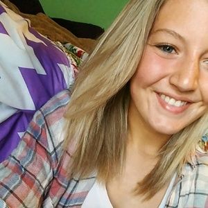 Meet your Posher, Marissa