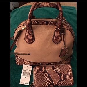 Snake skin Michael Kors bag with Wallet
