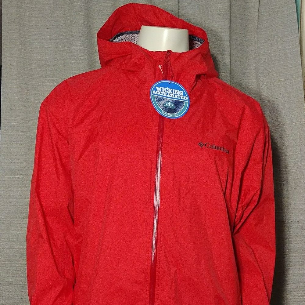 Colum is EvaPouration Jacket