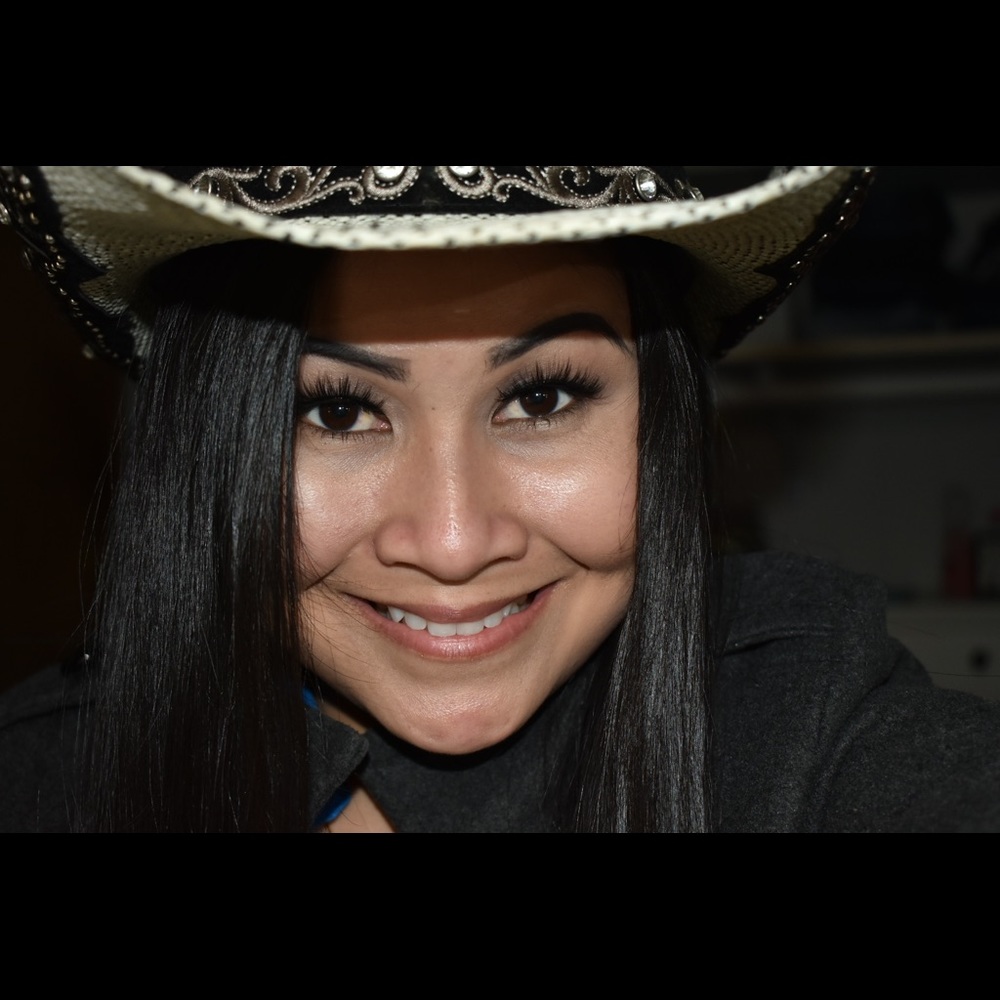 Meet your Posher, Jen