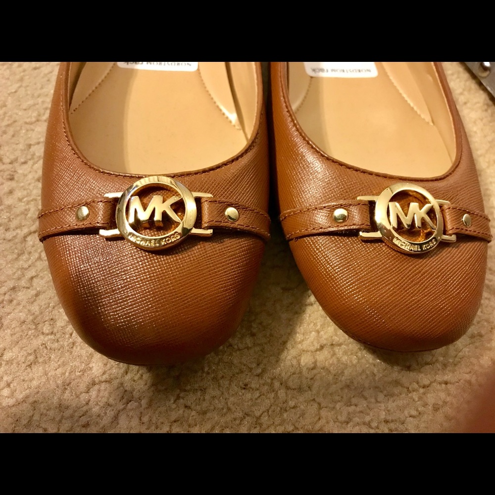 Brand New Authentic Michael Kors flats