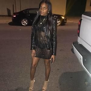 Meet your Posher, Janai
