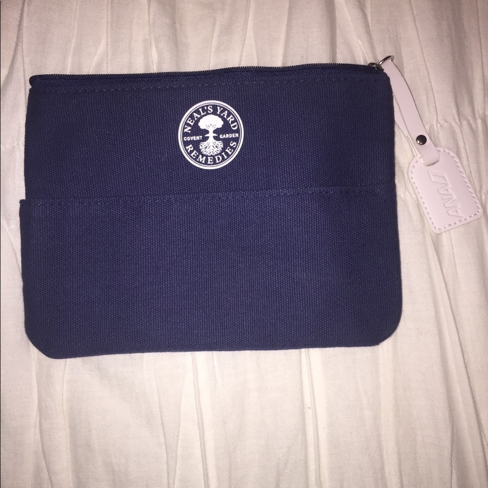 💟 NWOT Denim Clutch Bag