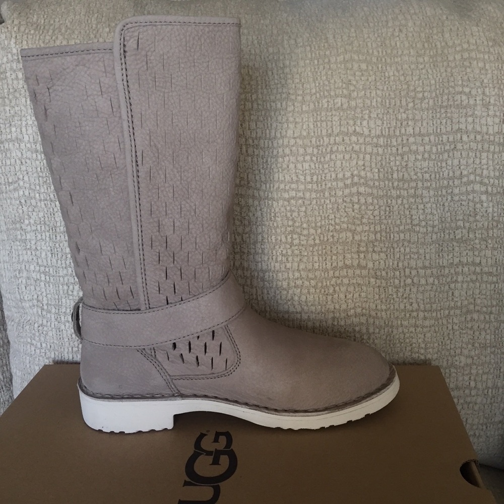 💕❤️UGG Shani Classic Tall Boot❤️💕 - Picture 4 of 8