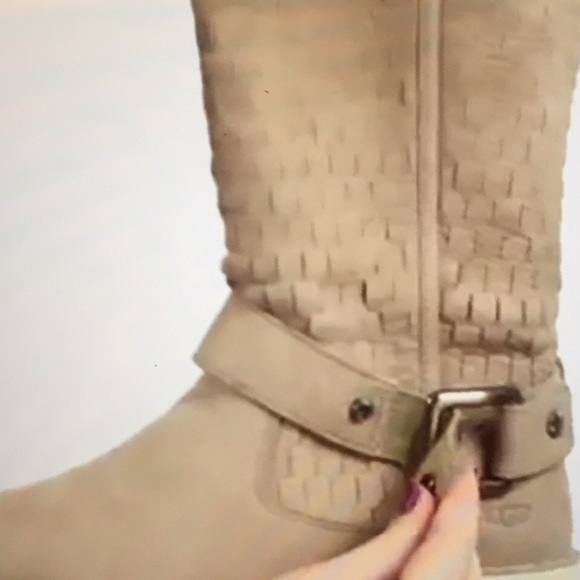 ๐โค๏ธUGG Shani Classic Tall Bootโค๏ธ๐ - Picture 7 of 8