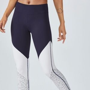Fabletics Brogan Legging Size: S