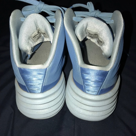 Nike Hyperdunk “Carolina Blue” main image 5