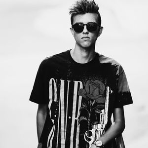 Meet your Posher, Cody